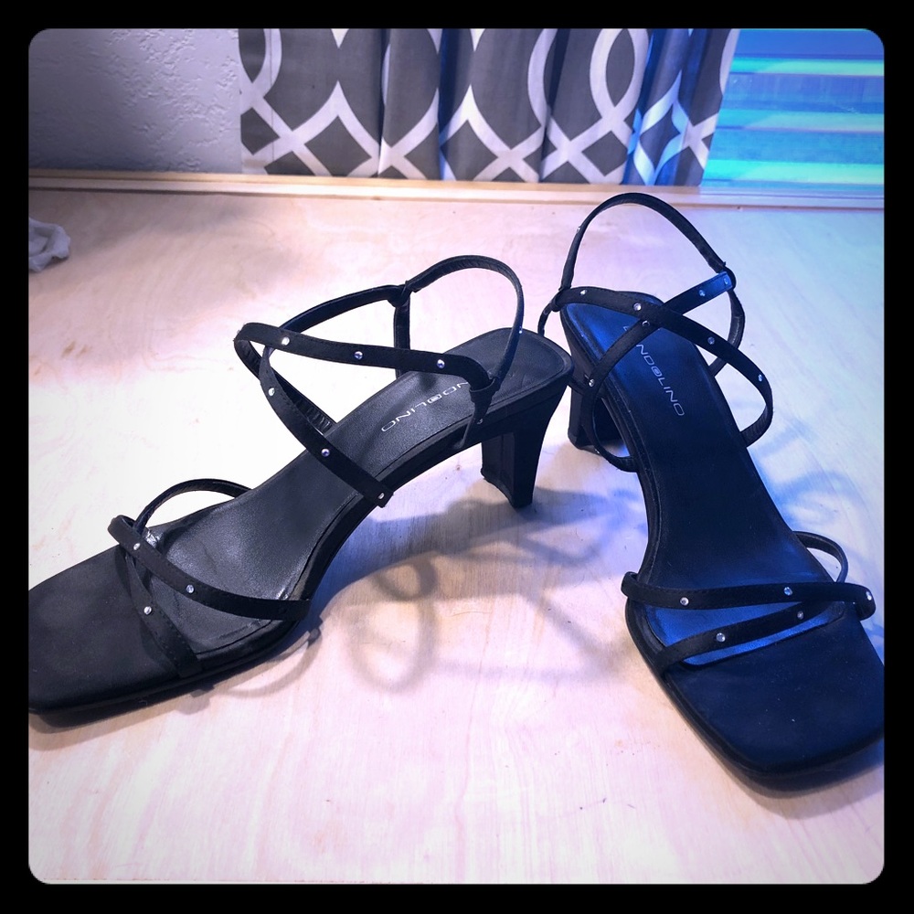Bandolino black heels